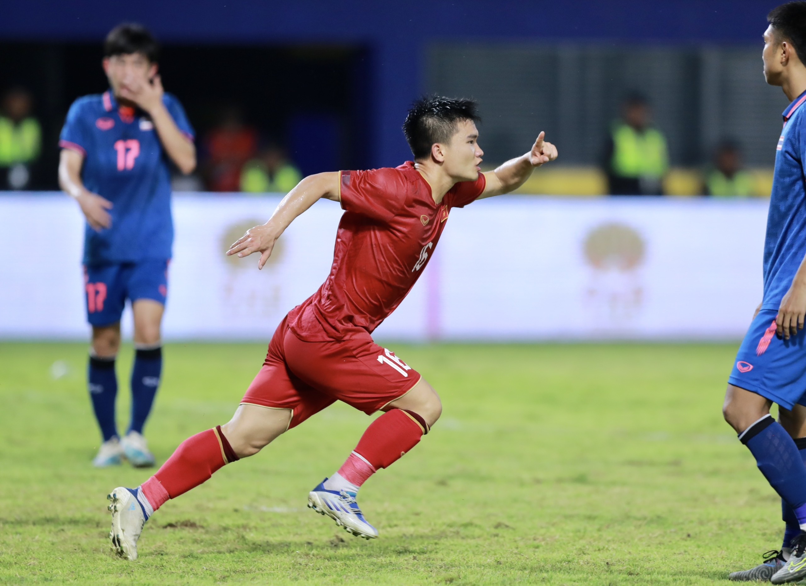 ban ket sea games anh 1