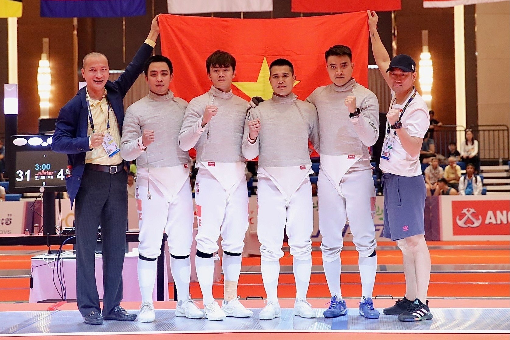 SEA Games 32 sang 15/5: Doan Viet Nam co them 2 HCV hinh anh