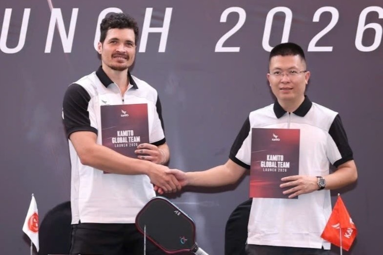 Tay vot pickleball Australia thanh dong doi moi cua Ly Hoang Nam hinh anh