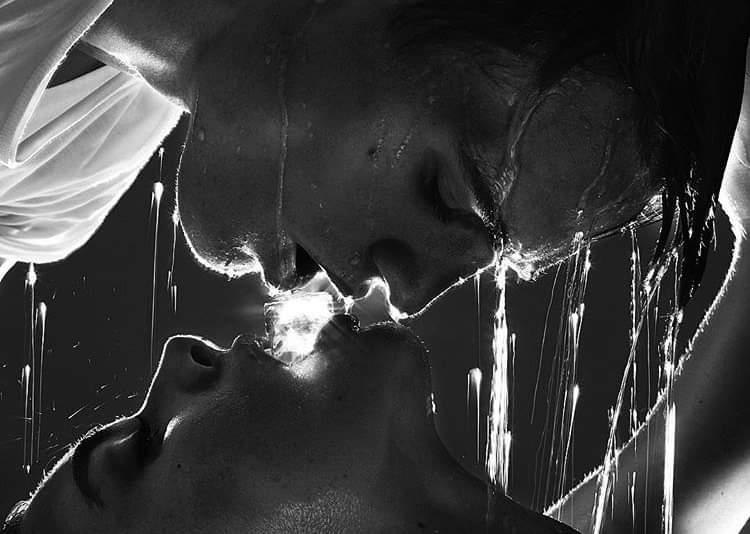 Cuoc tinh 'trai cam' va thoi hao danh song gap hinh anh