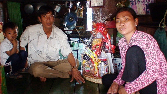 Gap nhung nguoi hung trong vu chay tau canh ngam hinh anh