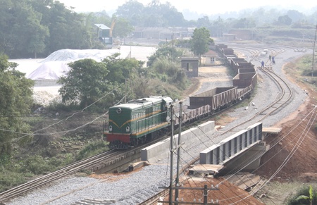 Vi sao 4 can bo phai giai trinh trong nghi an nhan hoi lo? hinh anh