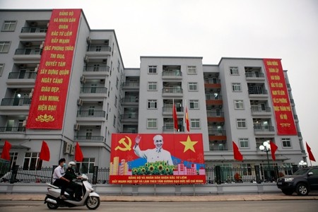 2 quan Nam - Bac Tu Liem phai thong bao ro ve tru so moi hinh anh