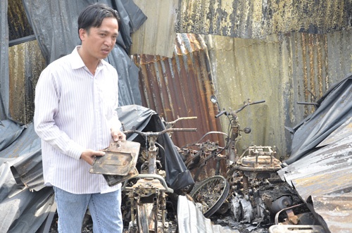 Chu bai xe bi chay o Sai Gon: 'Toi se khong quyt no' hinh anh