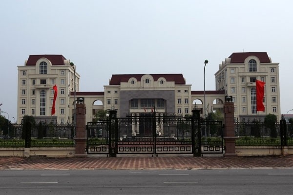 Moi so co khong qua 3 pho giam doc hinh anh