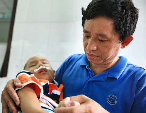 Con chien si nha gian duoc chua benh viem nao mien phi hinh anh