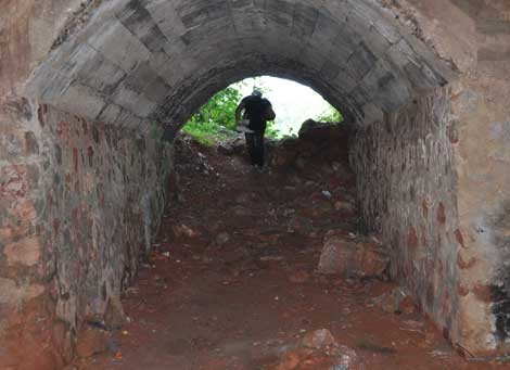 Hang da cu noi hang nghin nguoi chet o Thai Nguyen hinh anh