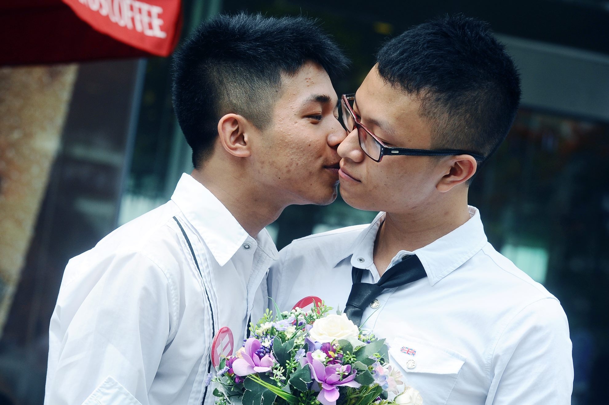 Ba me nho thay lang duoi 'nguoi nu' khoi co the con trai hinh anh