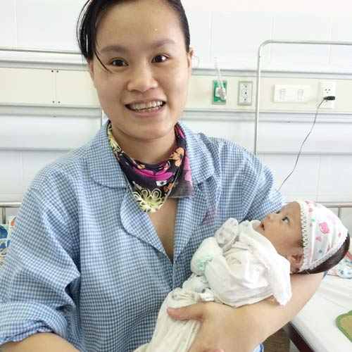 Be so sinh mac nhieu benh nguy hiem thoat chet ky dieu hinh anh