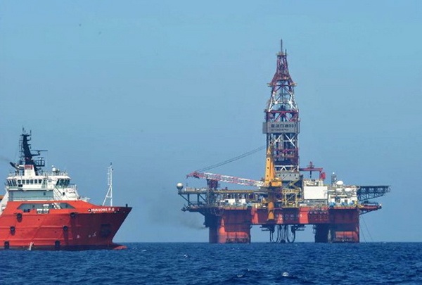 Trung Quốc rút giàn khoan 981 sau 2,5 tháng hạ đặt trái phép trên vùng biển Việt Nam. Ảnh: Tân Hoa xã