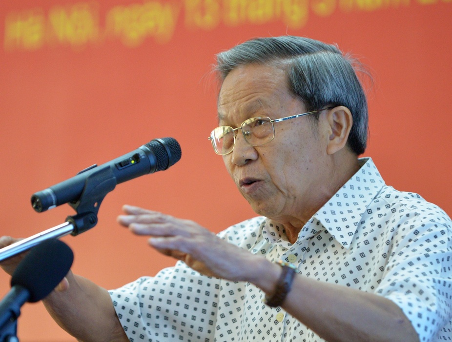 Thiếu tướng Lê Văn Cương. Ảnh: Lê Hiếu.