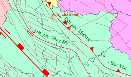 Dong dat 4 do richter o Son La hinh anh