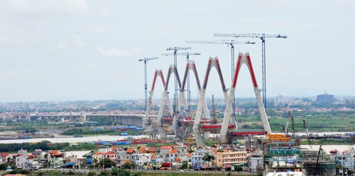 Cong khai lay y kien ve de xuat doi ten cau Nhat Tan hinh anh