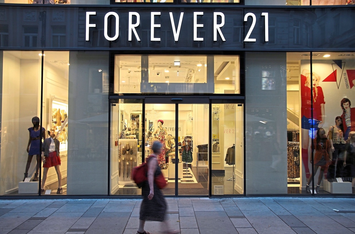 forever 21 phá sản ảnh 3 forever 21 pha san anh 3