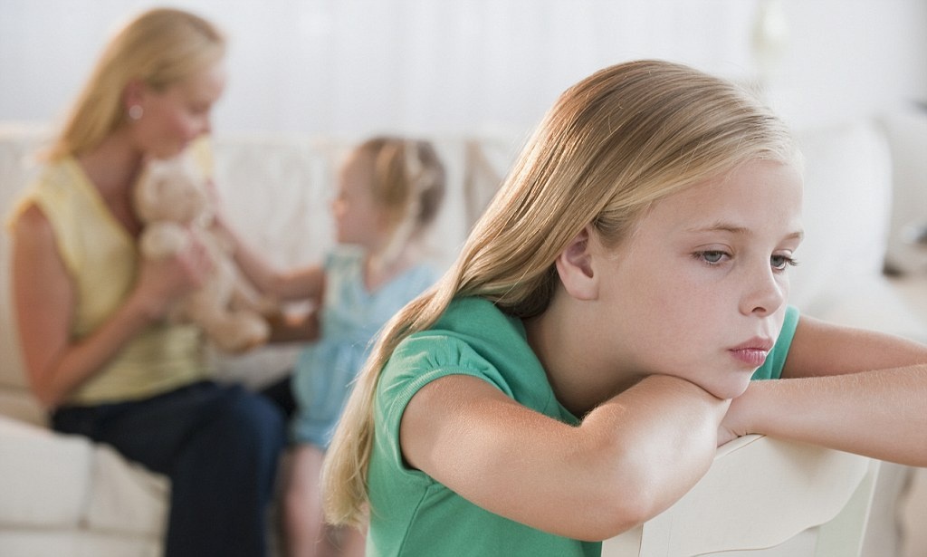 cha me nuoi con anh 1