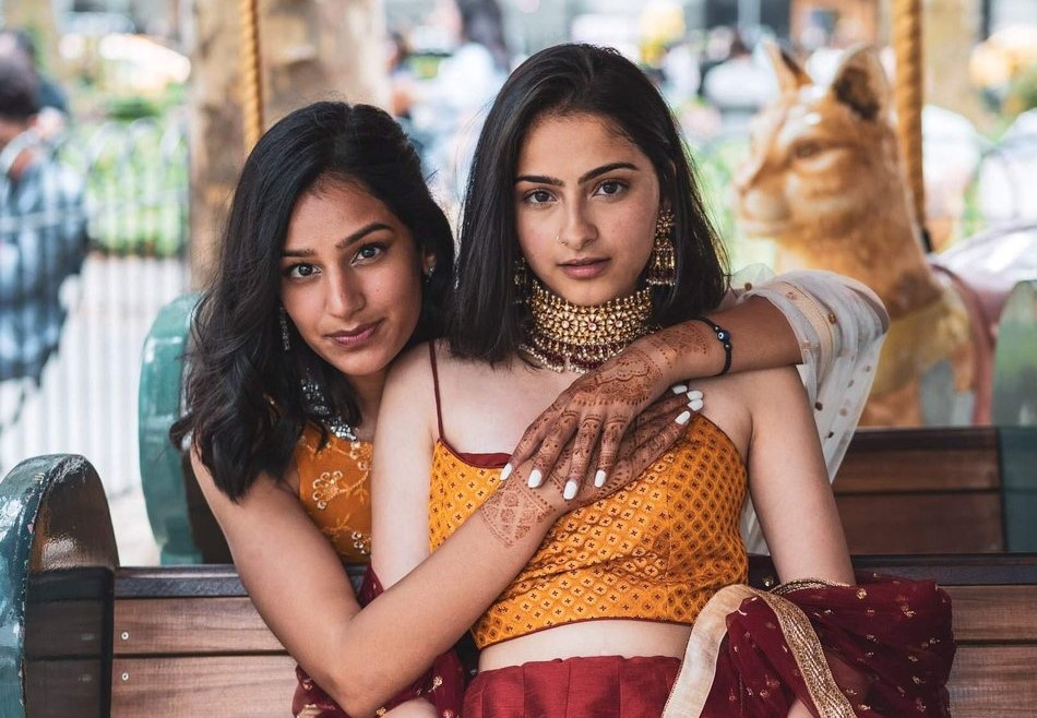 Tinh yeu vuot qua thu dich cua hai co gai An Do, Pakistan hinh anh