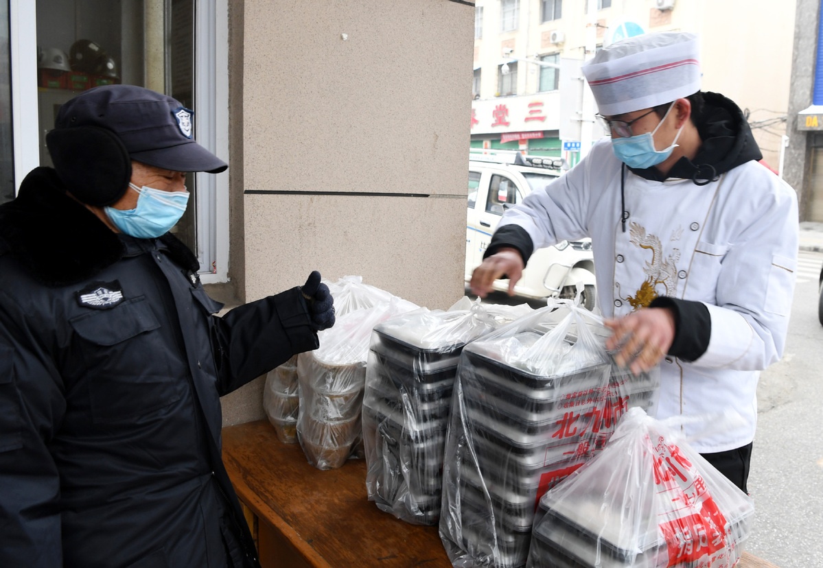 cuu tro benh nhan corona anh 6