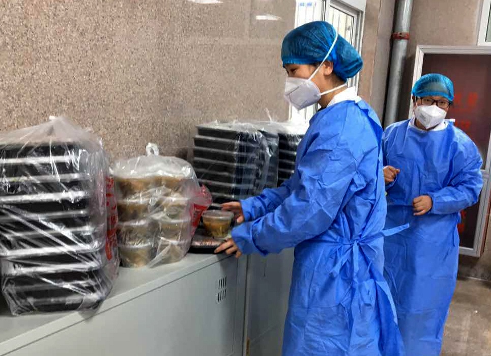 cuu tro benh nhan corona anh 7