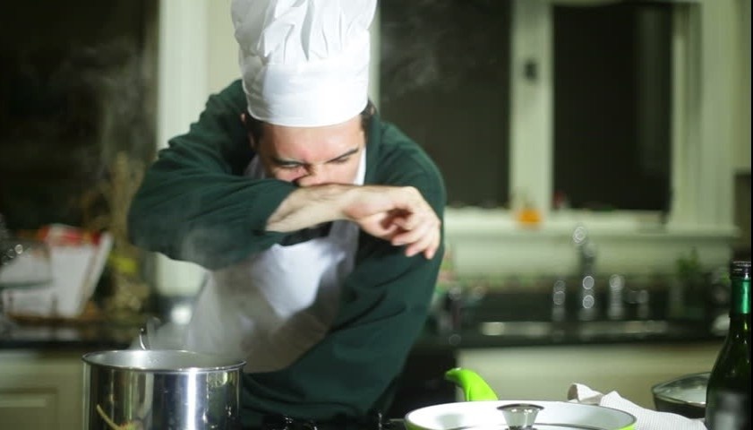 Chiu an tu vi nho nuoc bot va het 'corona' khi bi tu choi phuc vu hinh anh