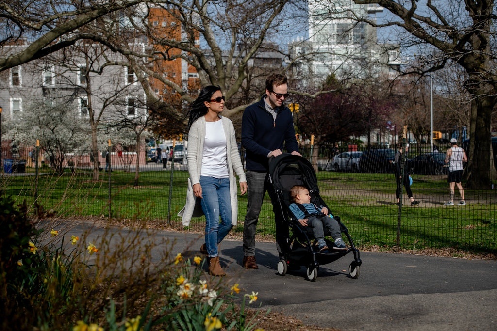 bac si tuyen dau chong dich anh 1