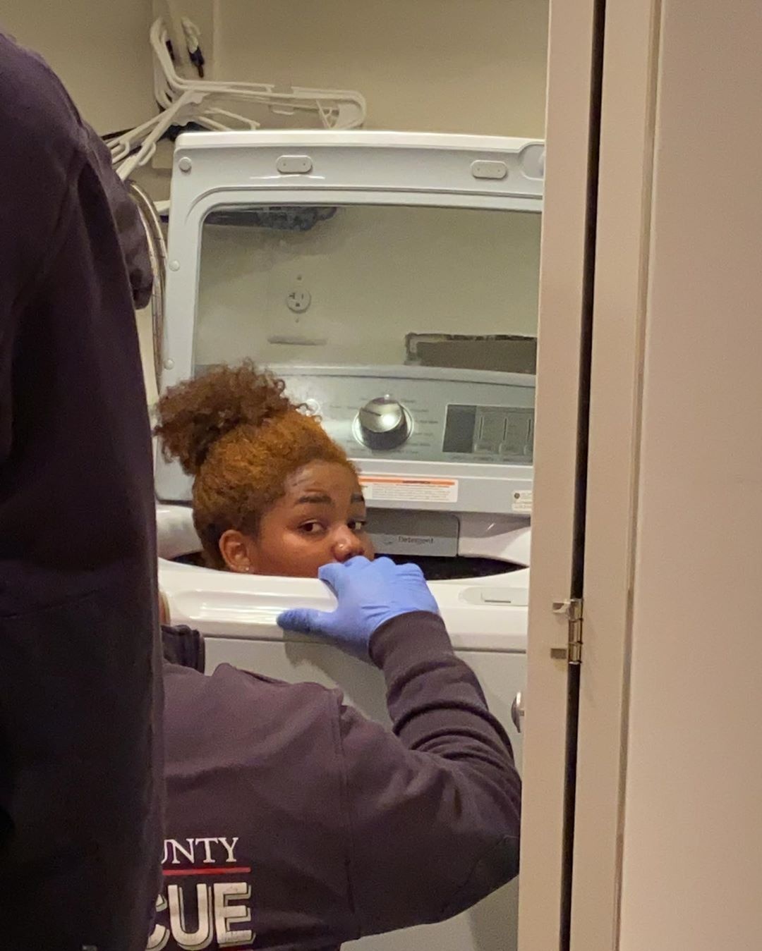 giai cuu nguoi mac ket anh 1