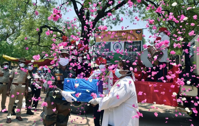 tri an luc luong tuyen dau anh 7