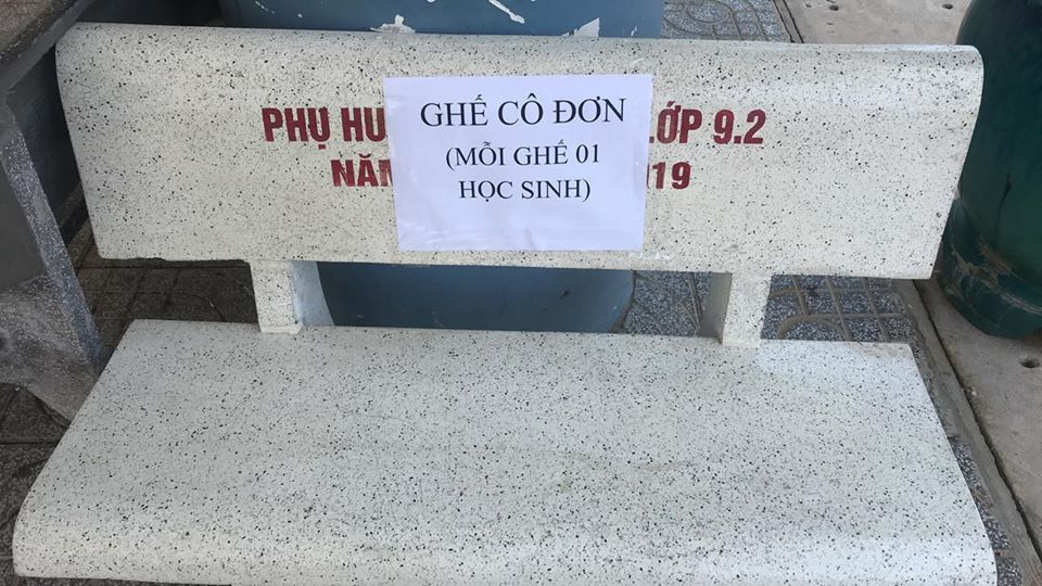 chiec ghe da co don anh 1