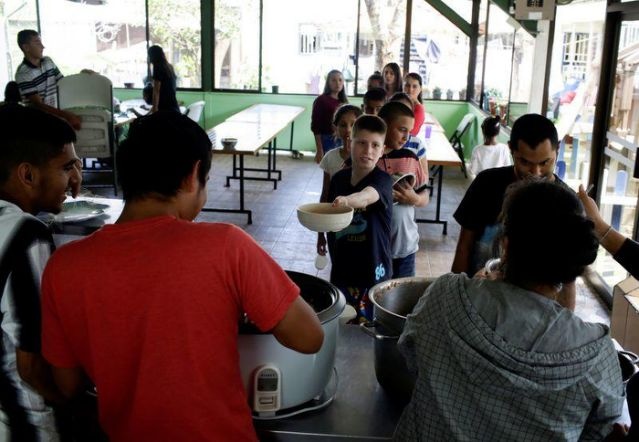 cách ly tại nhà với 31 người con ảnh 2 cach ly tai nha voi 31 nguoi con anh 2