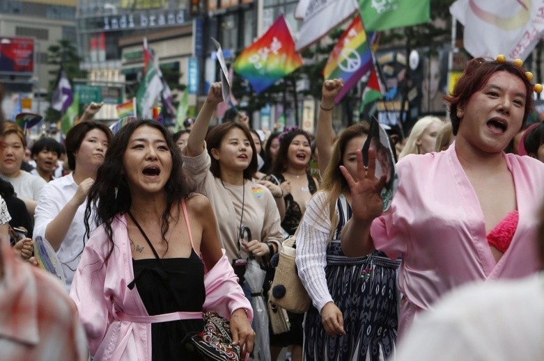 Nguoi dong tinh bi do loi gay ra lan song dich benh thu hai o Han Quoc hinh anh