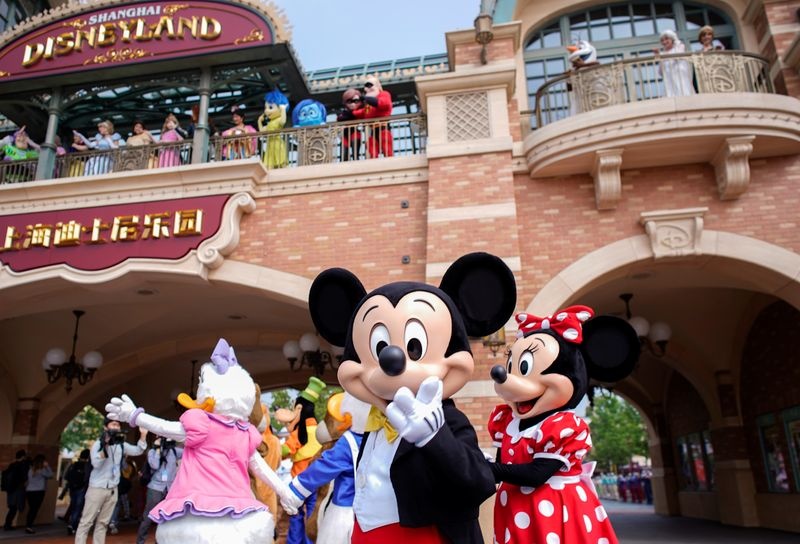 disneyland mở cửa trở lại ảnh 1 disneyland mo cua tro lai anh 1