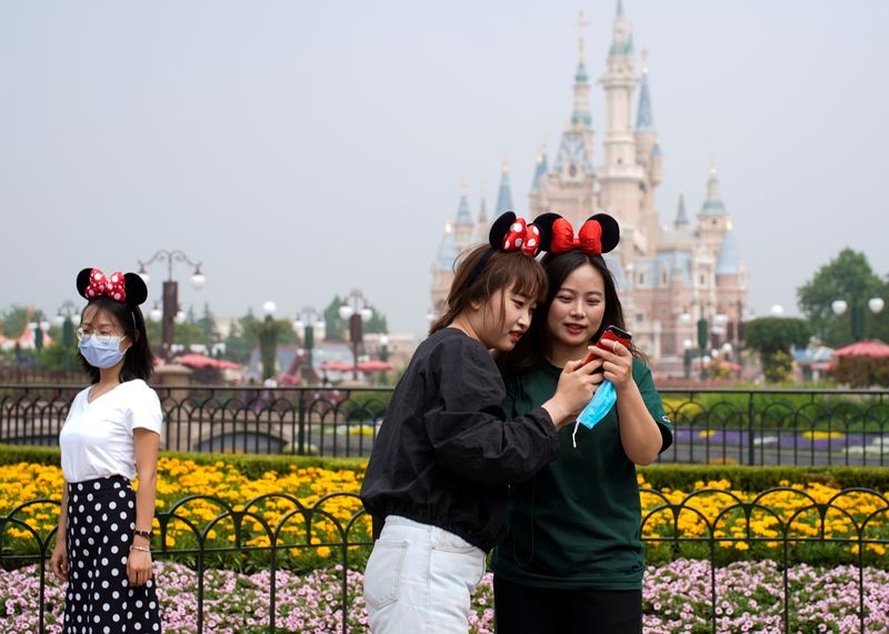 disneyland mở cửa trở lại ảnh 5 disneyland mo cua tro lai anh 5