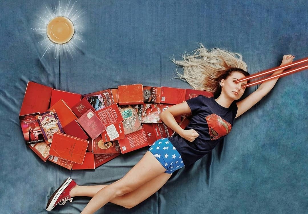 Doi ban than tai hien nhung canh phim noi tieng nho sap dat sach hinh anh