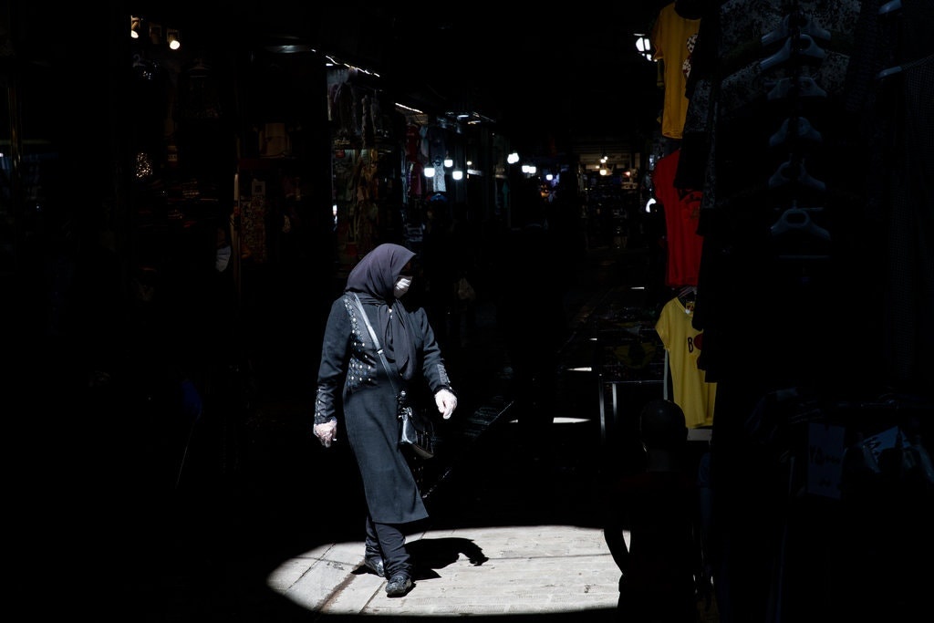 con gai bi cha giet vi danh du anh 2