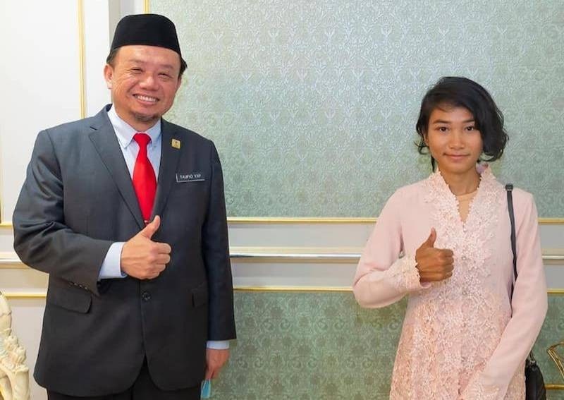 treo len cay de co mang hoc bai anh 2