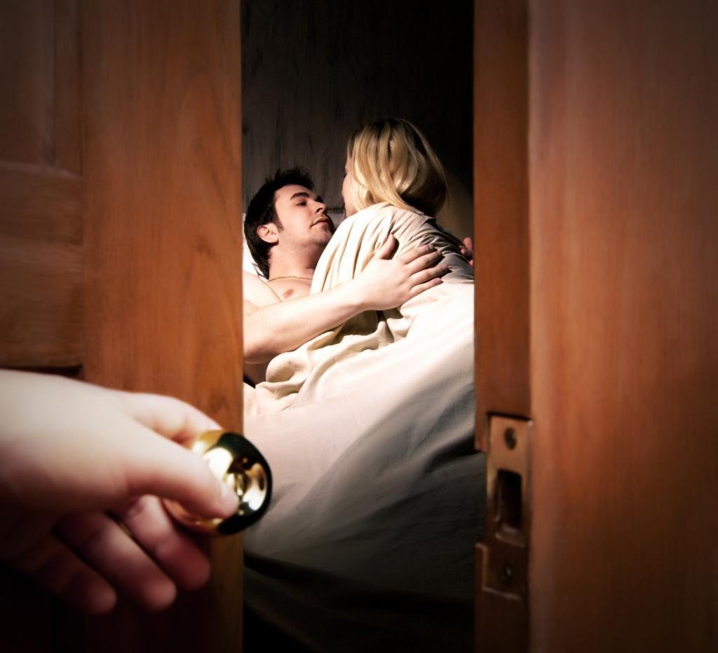 ngoai tinh bi phat 5 trieu dong anh 3