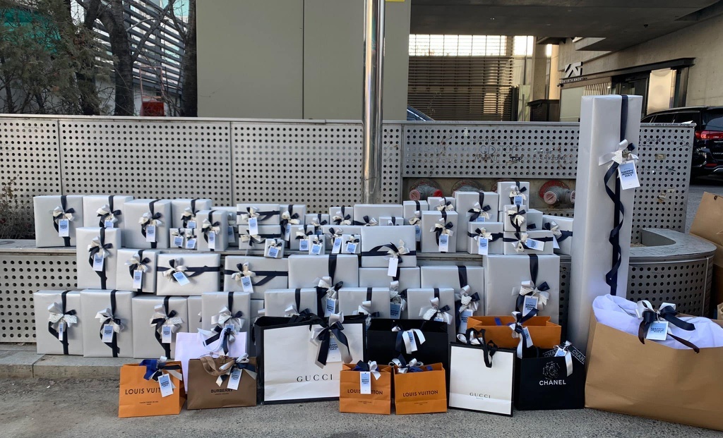 trung quoc ngan chan fan bo tien cho than tuong anh 2