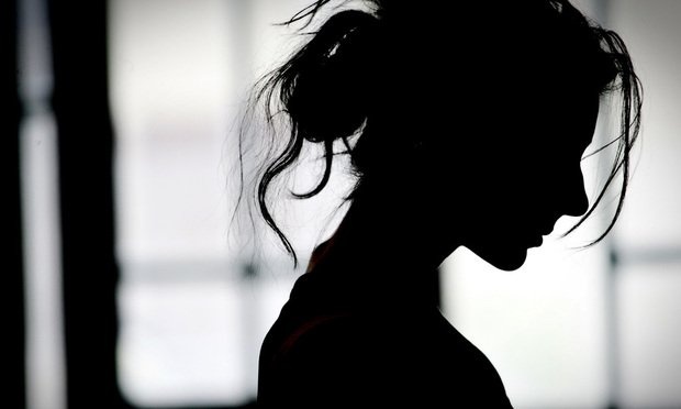 buon ban phu nu va tre em trai phep vao chau au anh 1