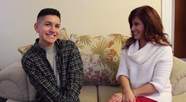 youtuber ky thi nguoi dong tinh anh 1