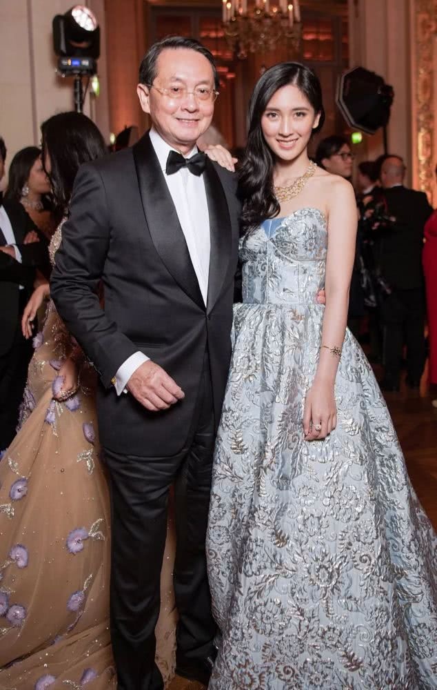 tiểu thư con nhà siêu giàu hong kong ảnh 6 tieu thu con nha sieu giau hong kong anh 6