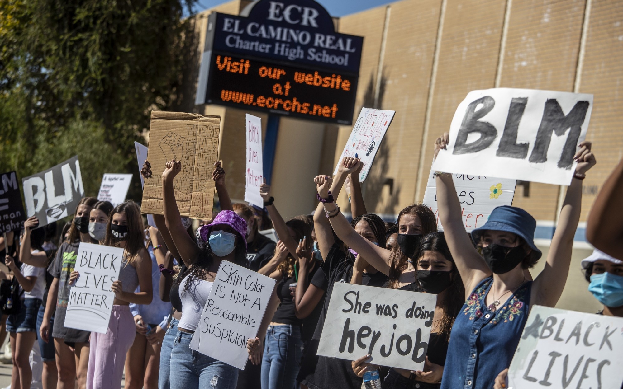 nu giao vien bi doa giet anh 2