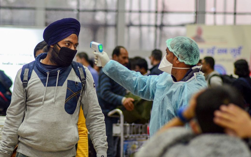 chuyen bay thanh o lay nhiem virus anh 3