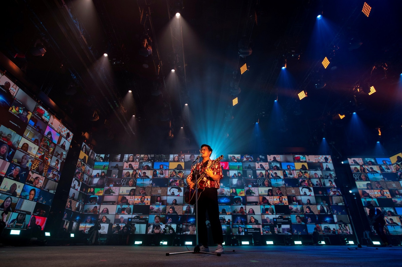 covid 19 thay doi cach con nguoi lam viec anh 10