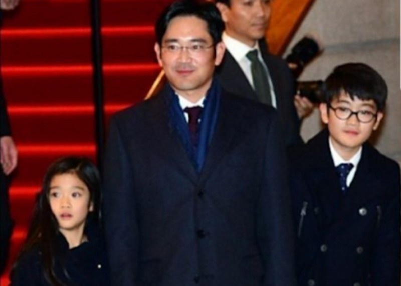Hai nguoi con cua 'thai tu Samsung' hinh anh