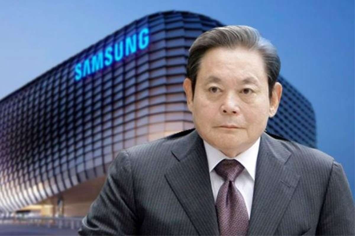 Su that buc di thu co chu tich Samsung de lai hinh anh