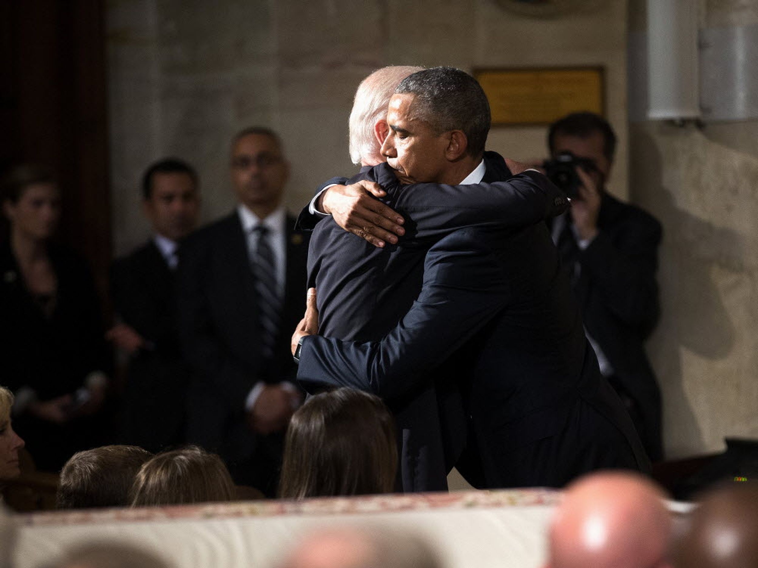 tinh ban giua barack obama va joe biden anh 5