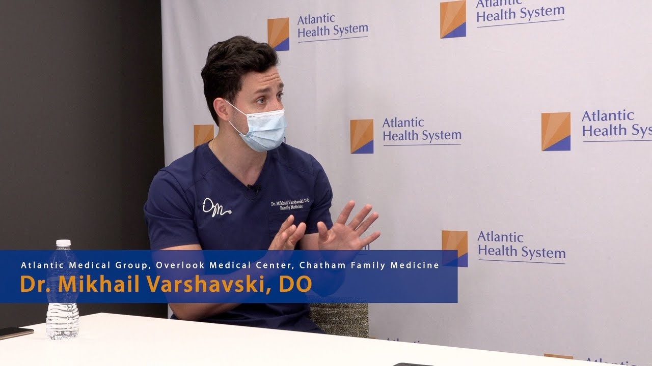 bác sĩ quyến rũ nhất hành tinh tụ tập mùa dịch ảnh 3 bac si quyen ru nhat hanh tinh tu tap mua dich anh 3