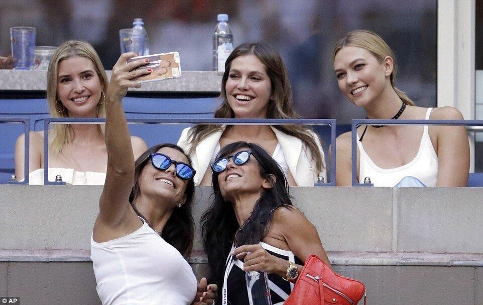 tình chị em dâu giữa ivanka trump và karlie kloss ảnh 7 tinh chi em dau giua ivanka trump va karlie kloss anh 7