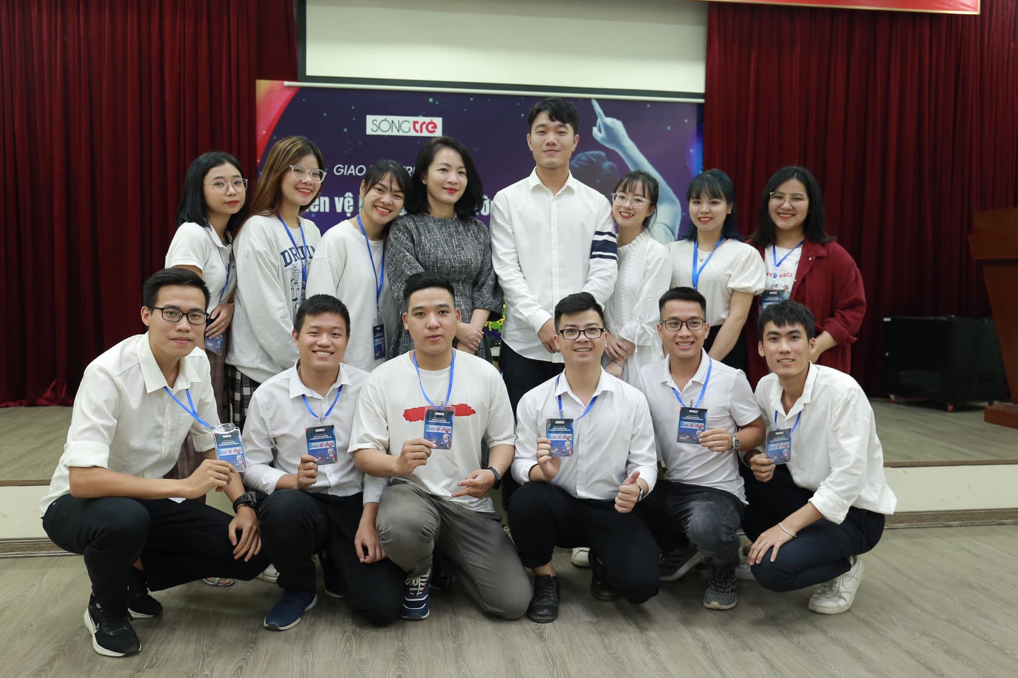 hoi ban than hoc gioi anh 2