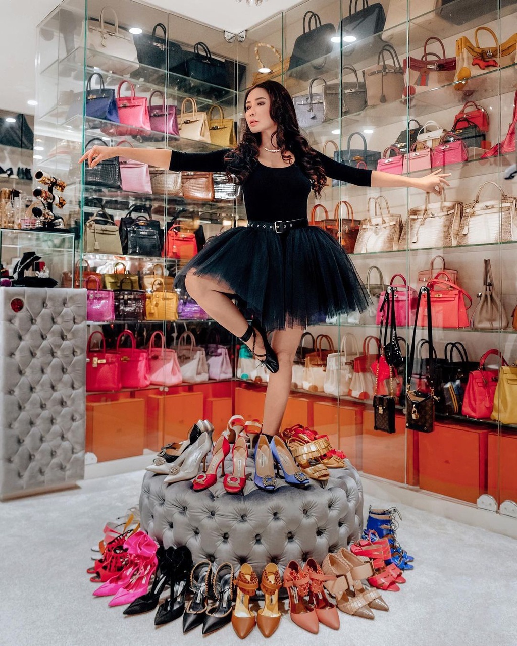 nữ đại gia singapore kiệt sức vì xuất hiện nhiều trên mạng ảnh 2 nu dai gia singapore kiet suc vi xuat hien nhieu tren mang anh 2