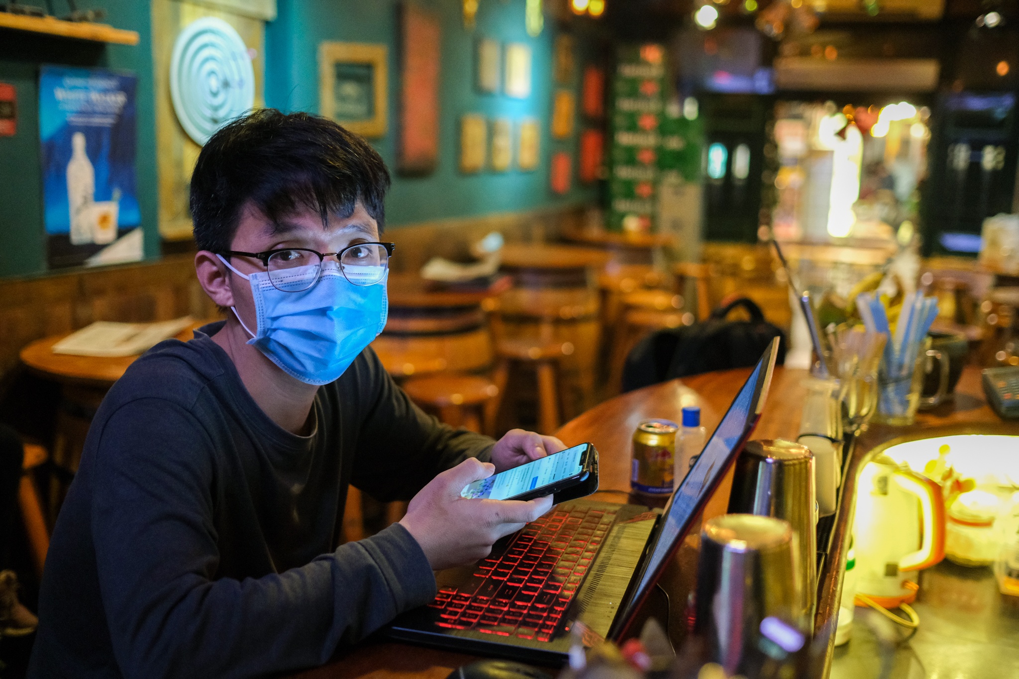 Ta Hien e am vang ve vi dich bung phat tro lai anh 4